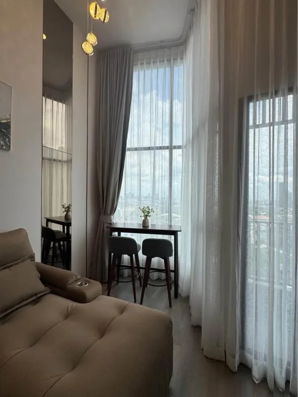 Property photos for Knightsbridge Space Rama 4