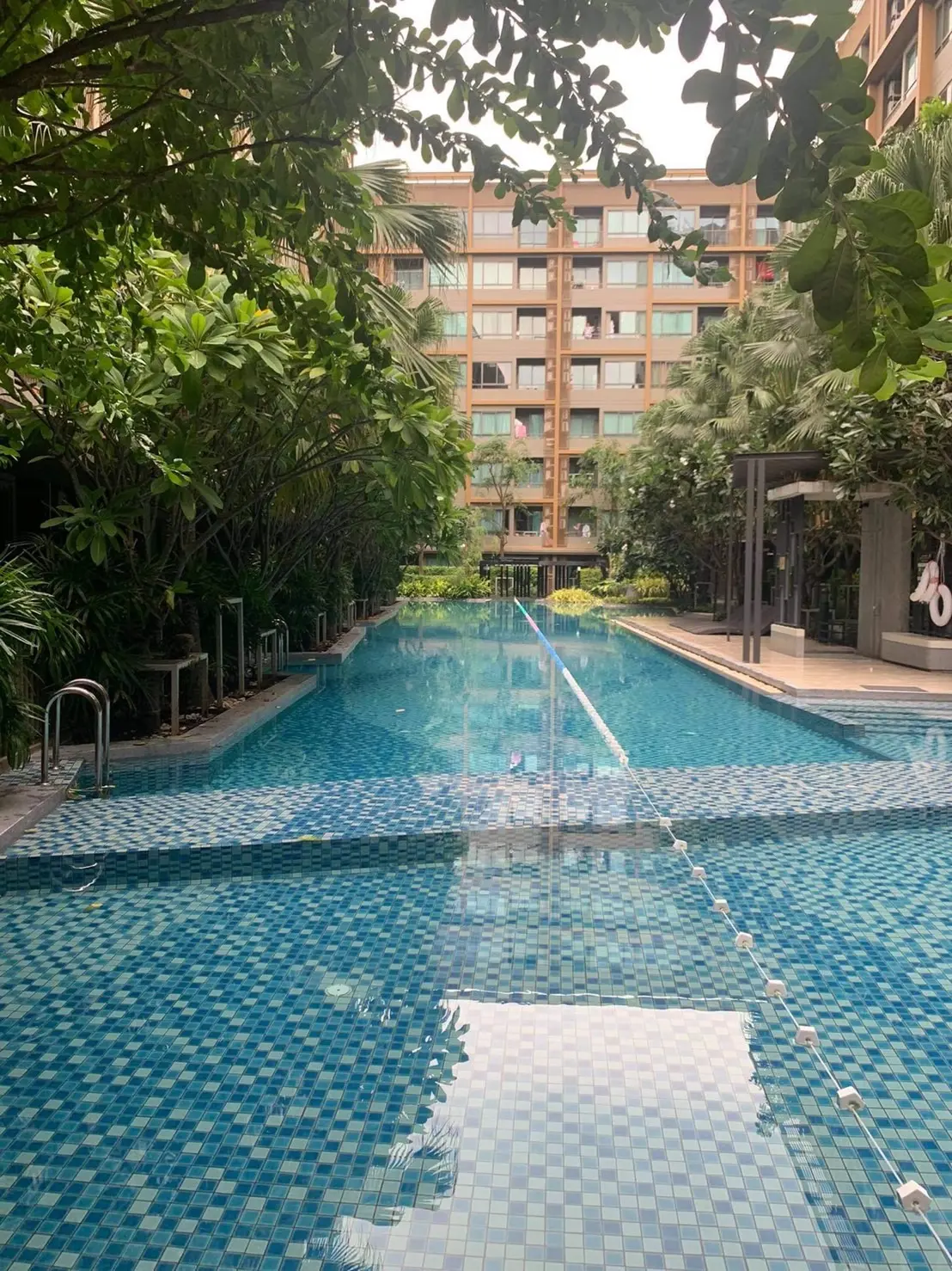 Property photos for Metro Luxe Ratchada