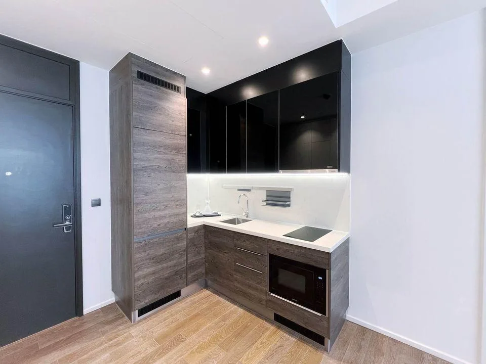 Property photos for Muniq Langsuan