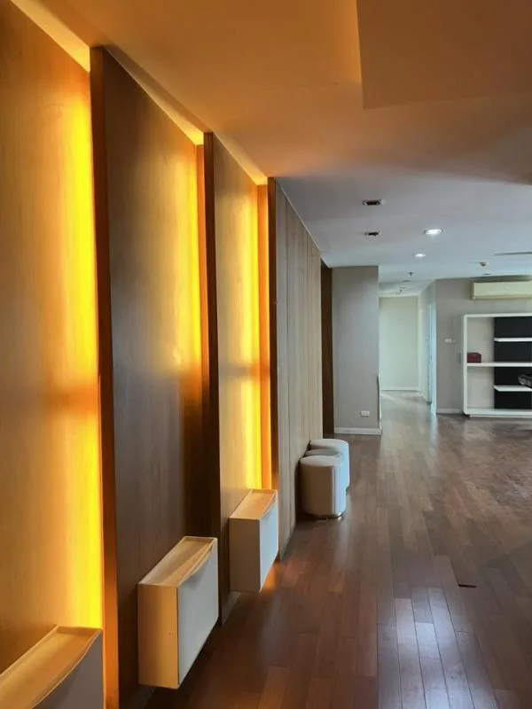 Property photos for Belle Grand Rama 9