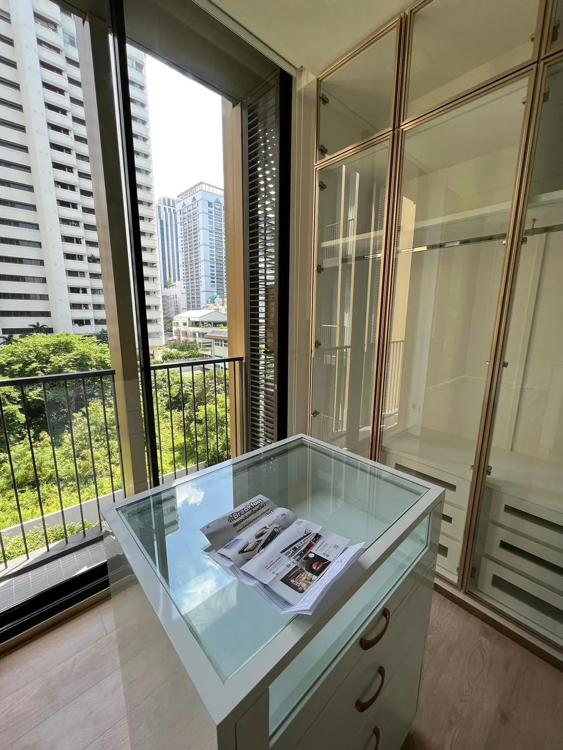 Property photos for Noble BE19