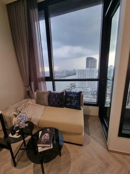 Property photos for Chapter Charoennakhorn-riverside
