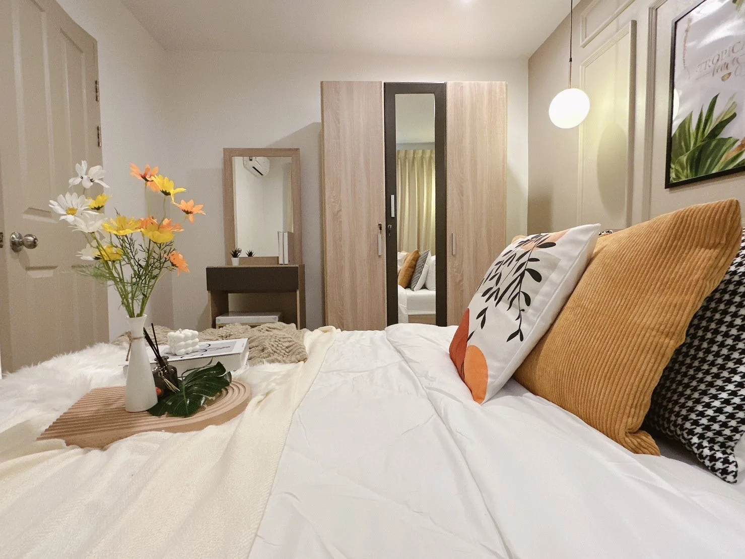 Property photos for Metro Park Sathorn