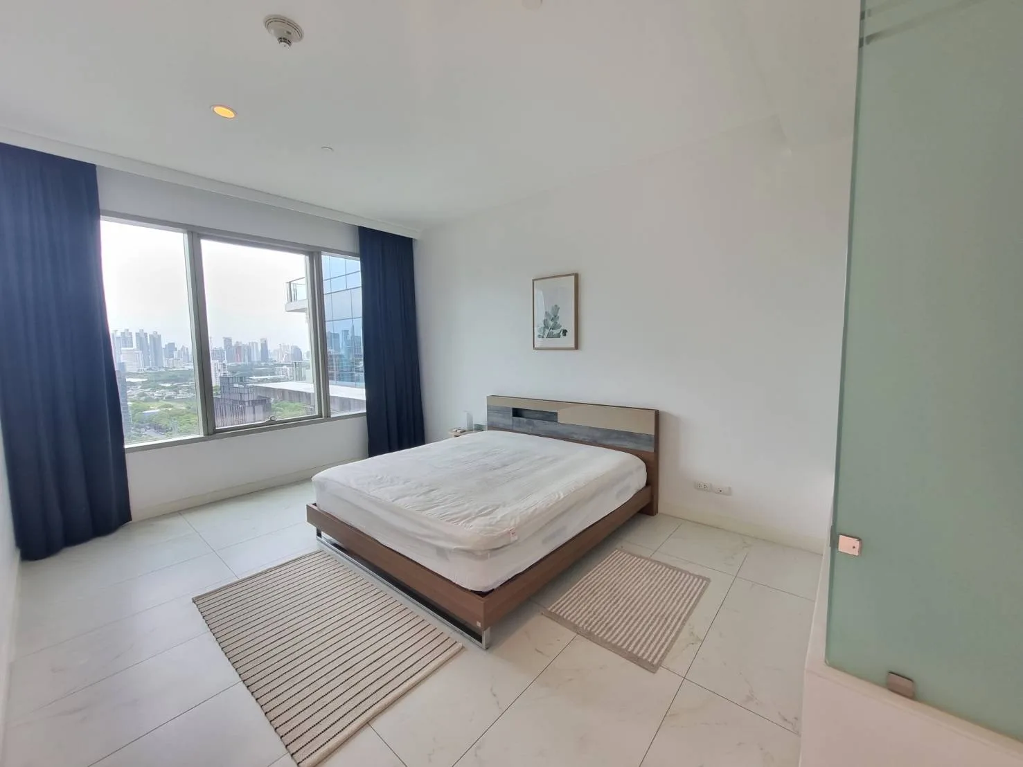 Property photos for 185 Rajadamri