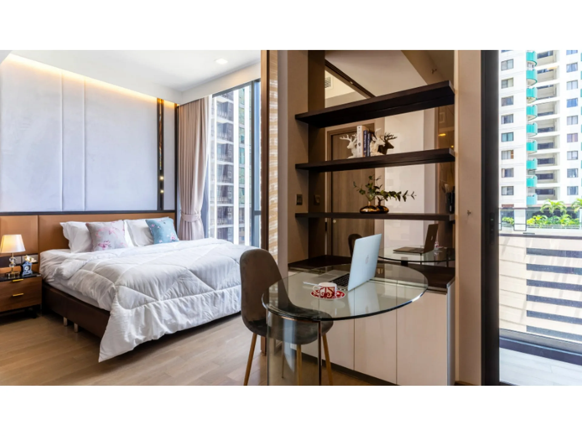 Property photos for Celes Asoke