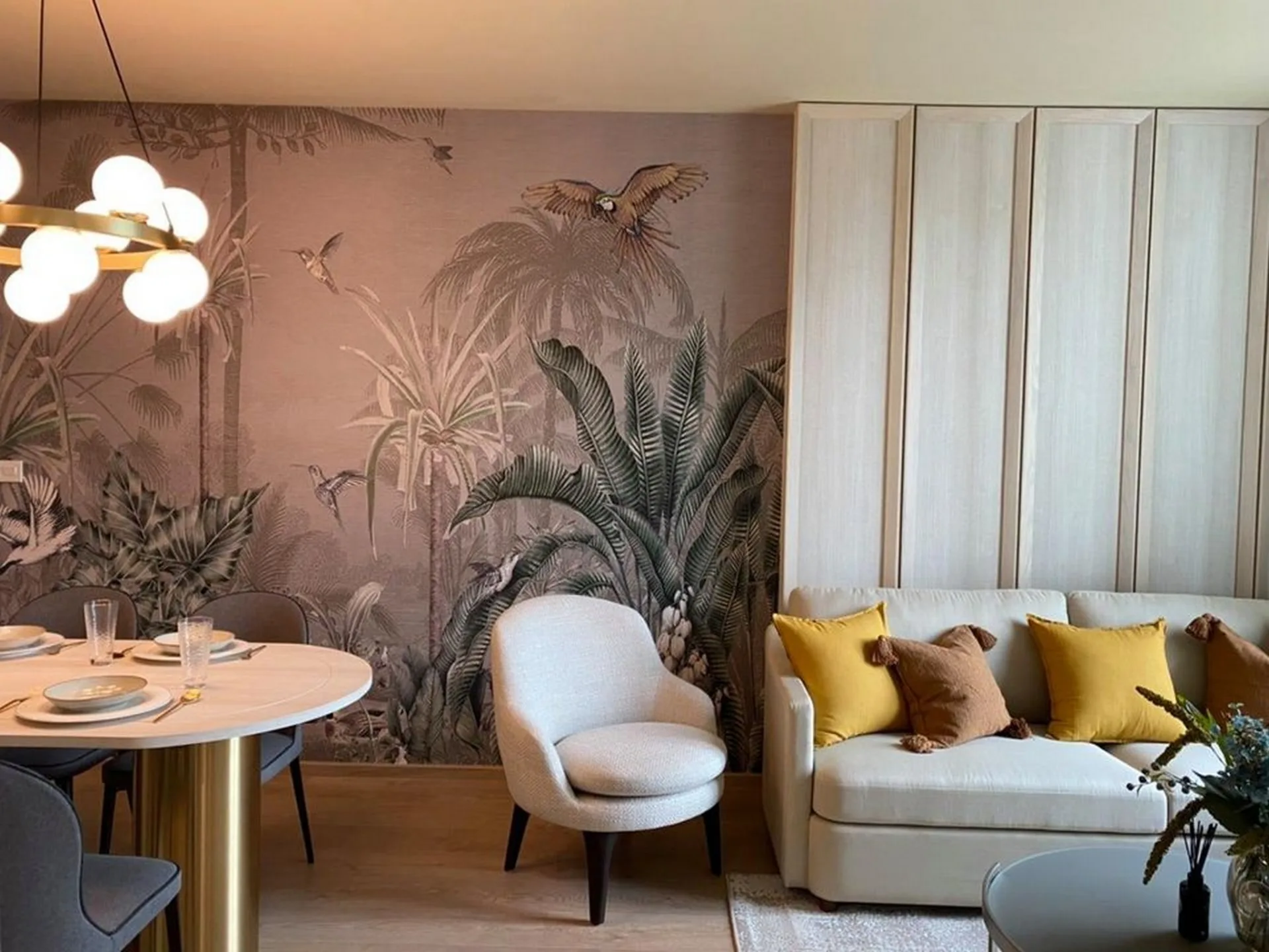 Property photos for Noble Recole