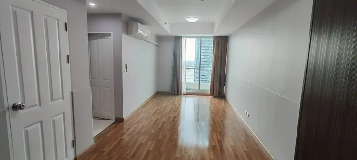 Property photos for Supalai River Place