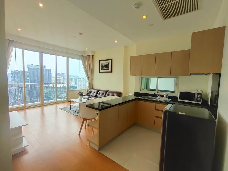 Property photos for Wind Ratchayothin