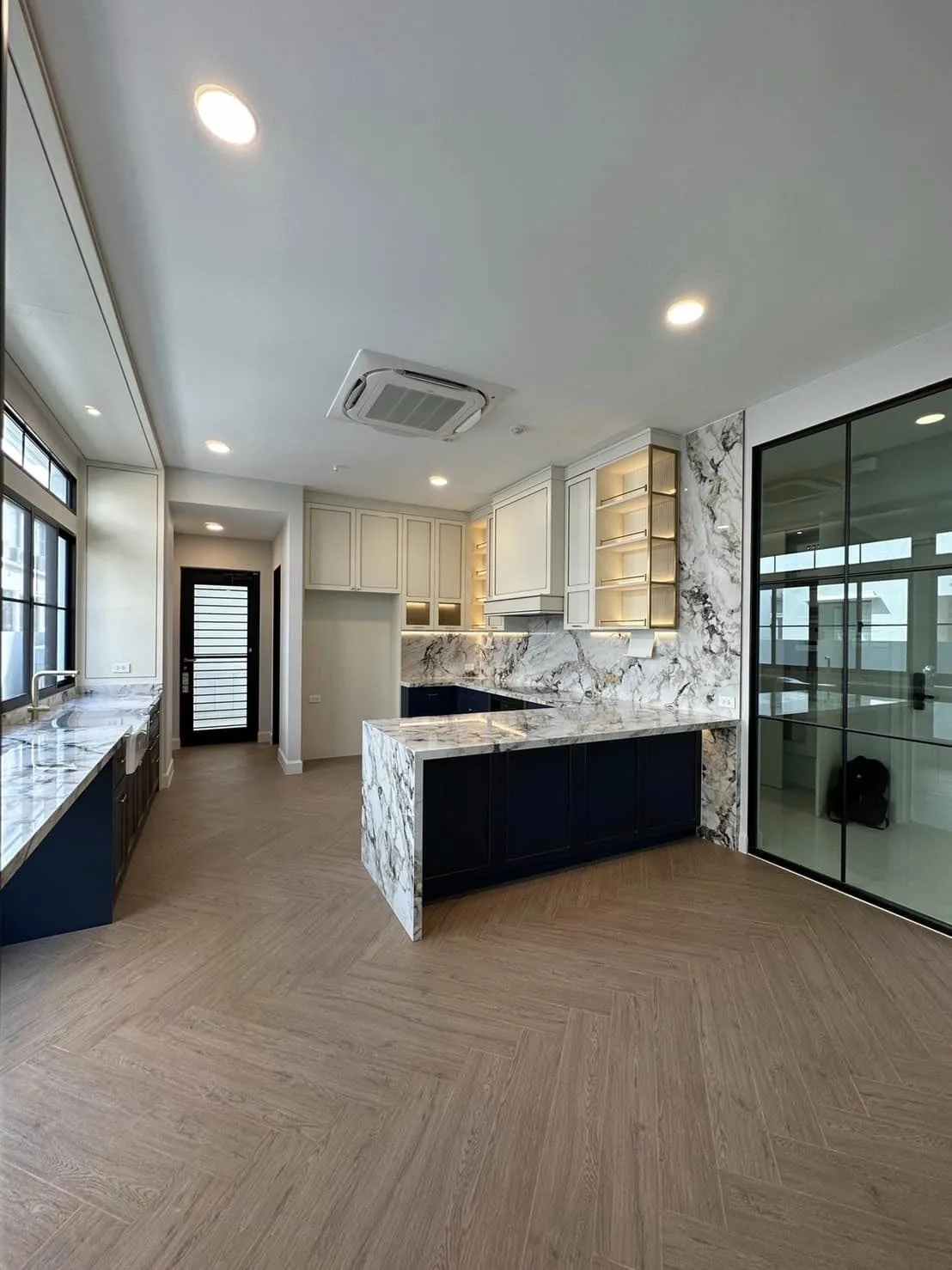 Property photos for Nantawan Rama 9 - Srinakarin