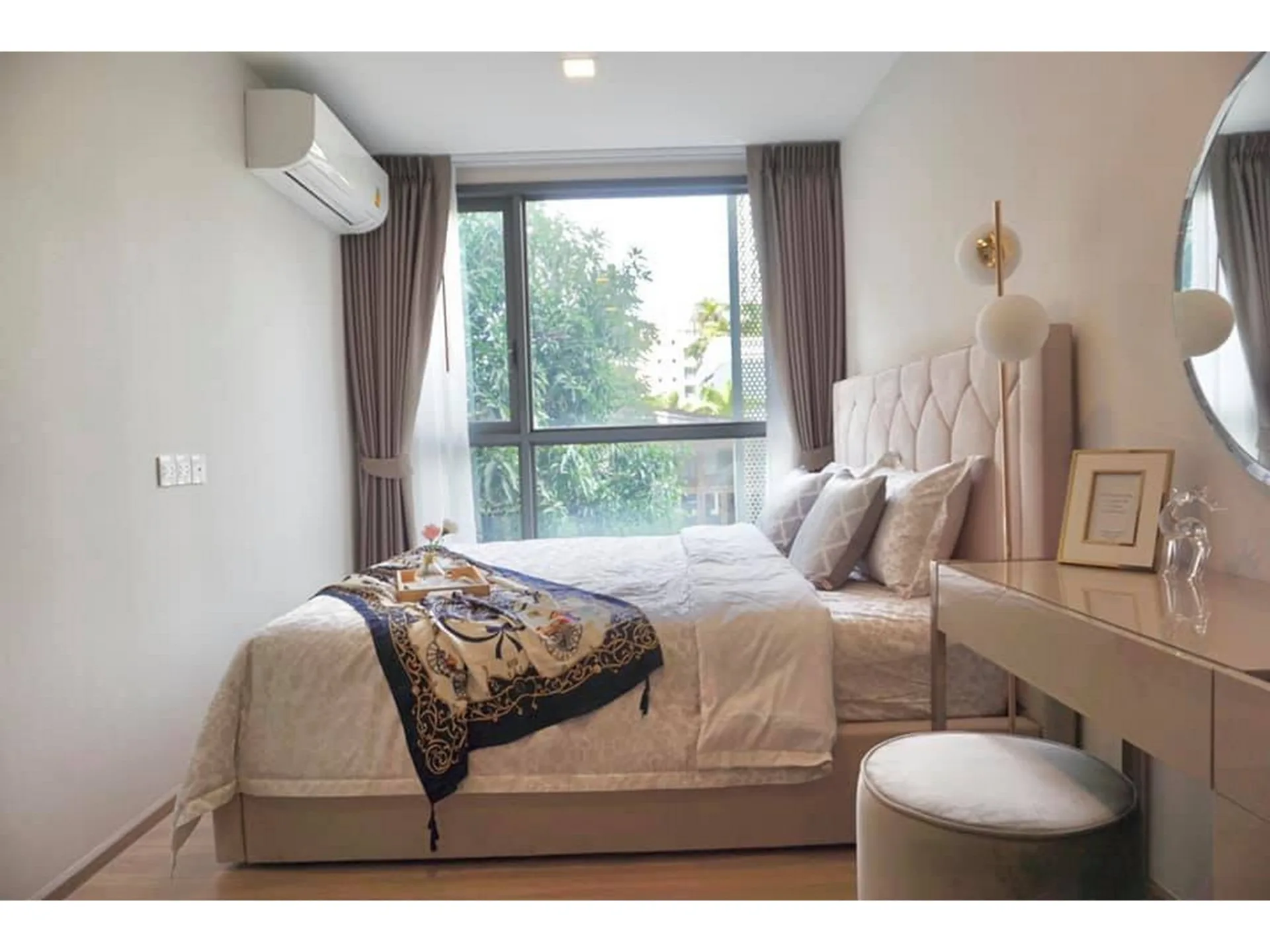 Property photos for Taka Haus Ekamai 12