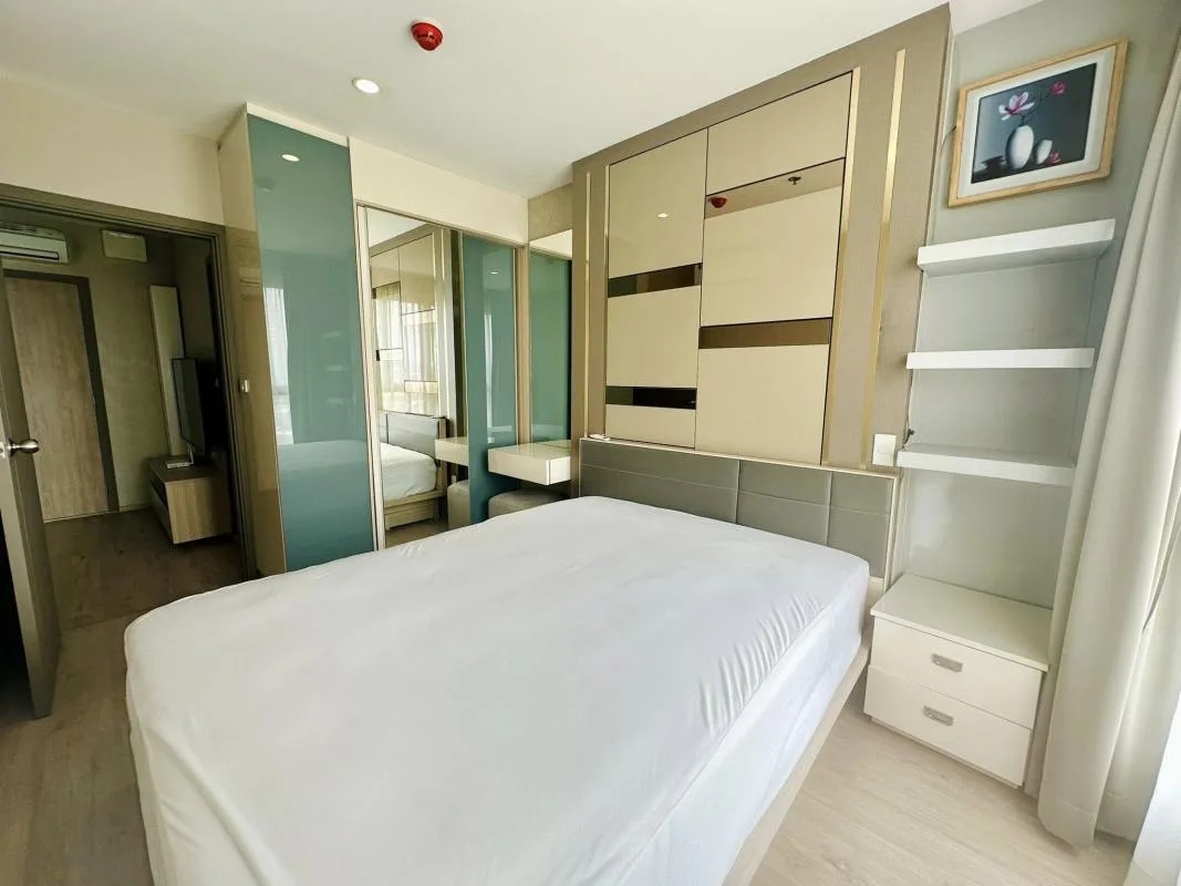Property photos for IDEO O2
