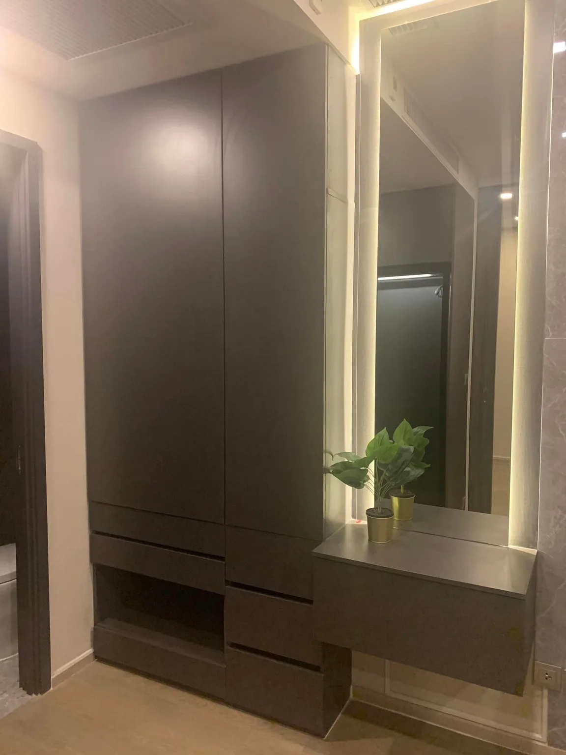 Property photos for Ashton Asoke