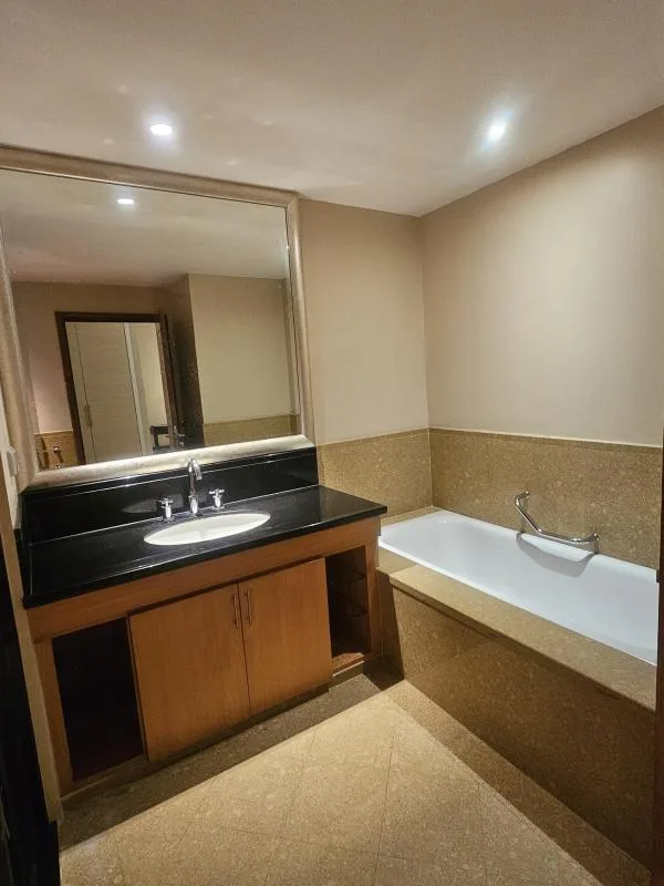 Property photos for Sky Villas Sathorn