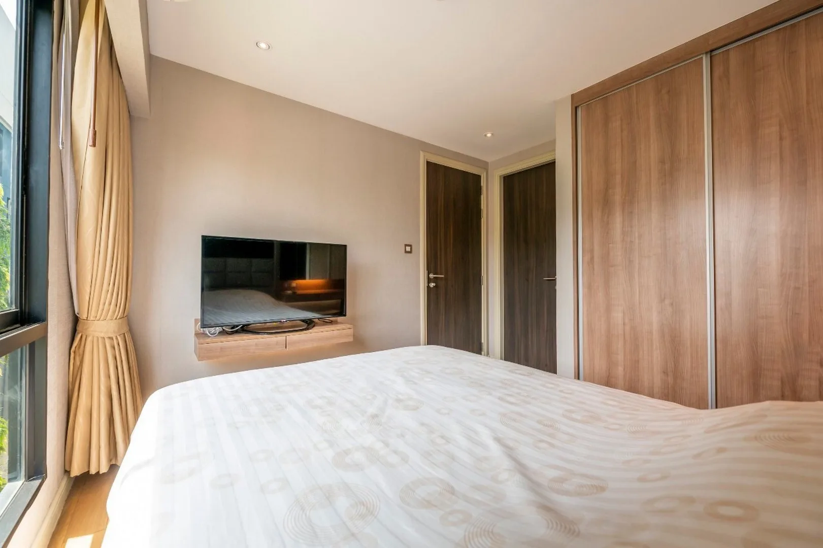 Property photos for Tidy Deluxe Sukhumvit 34