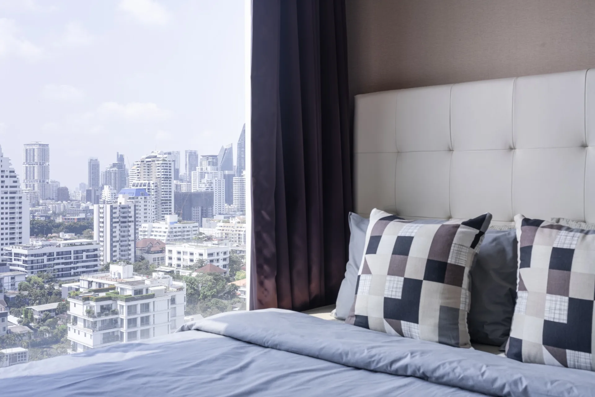 Property photos for Ivy Thonglor