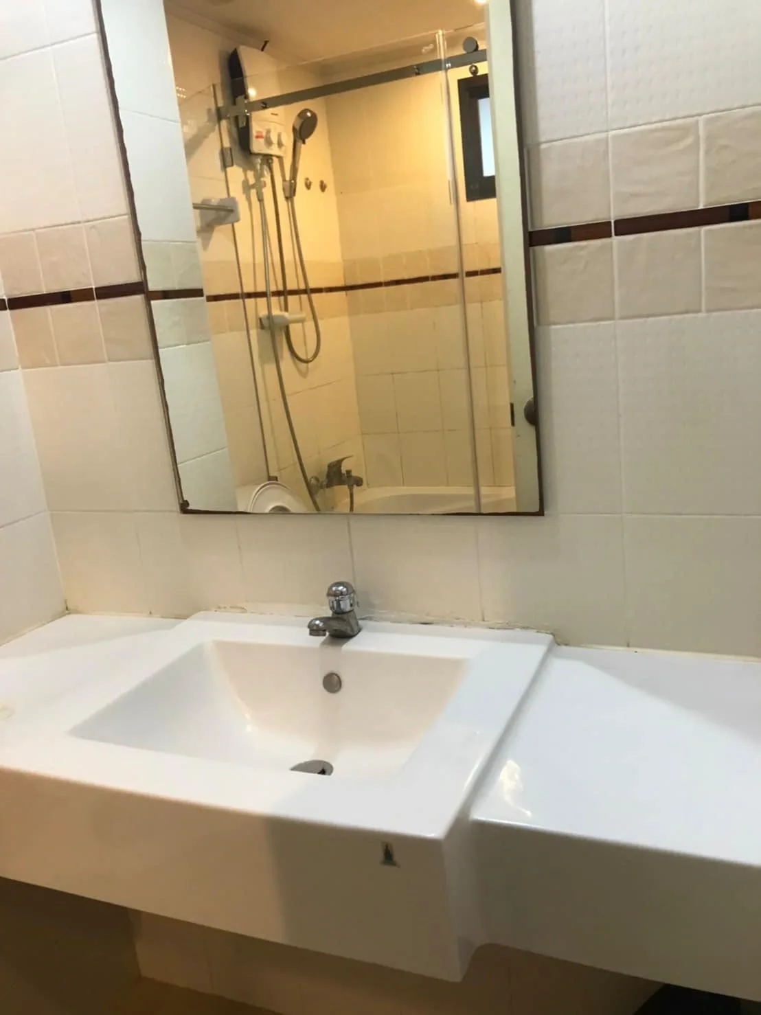 Property photos for Lumpini Place Phahol - Saphankhwai
