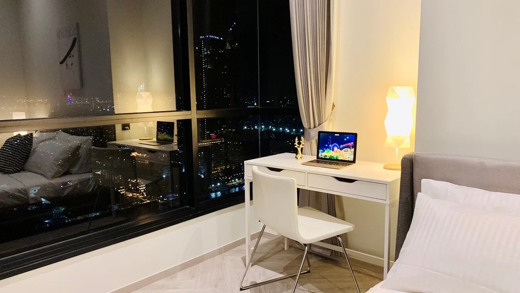 Property photos for Chapter Charoennakhorn-riverside