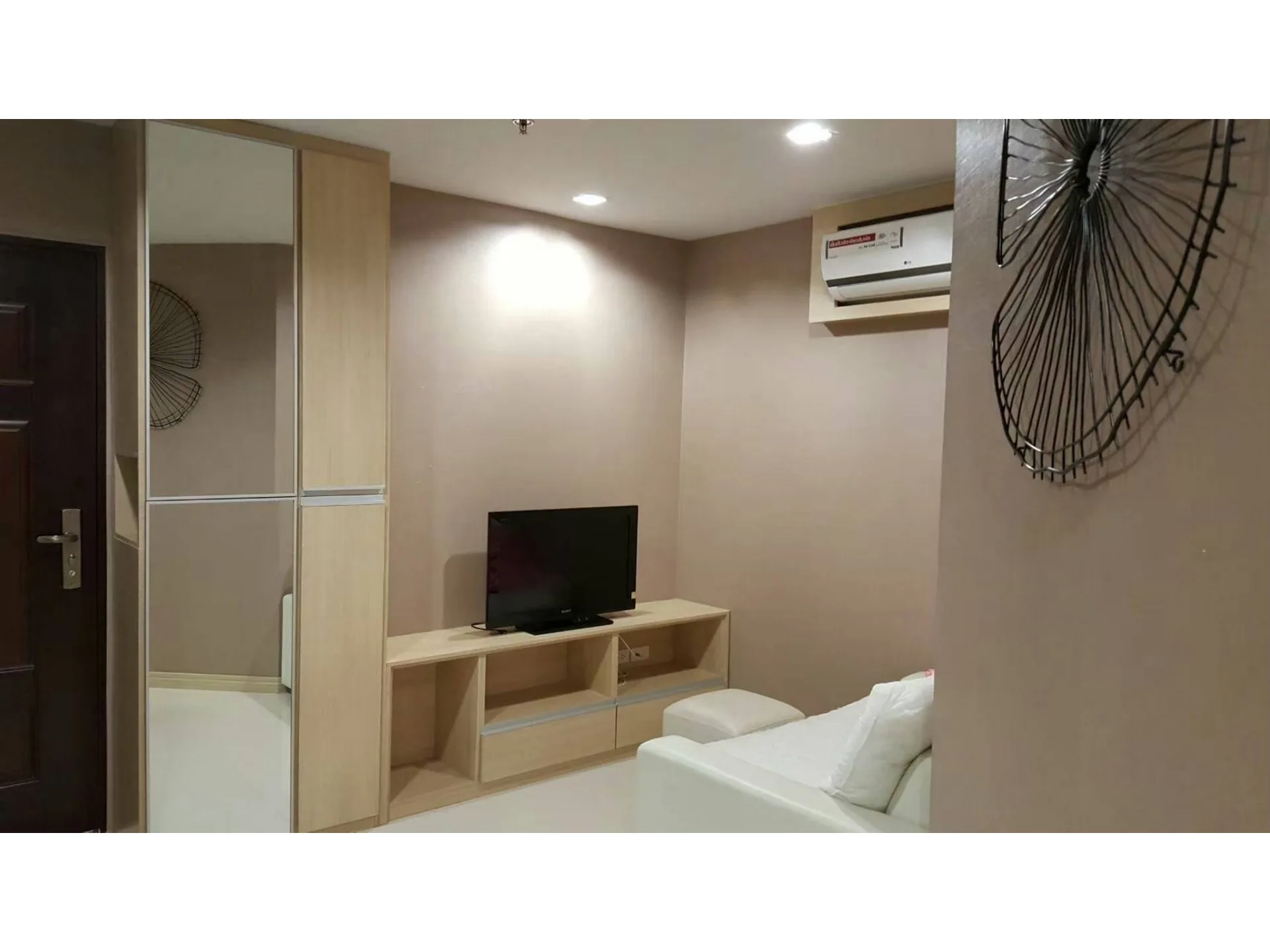 Property photos for Sukhumvit Living Town