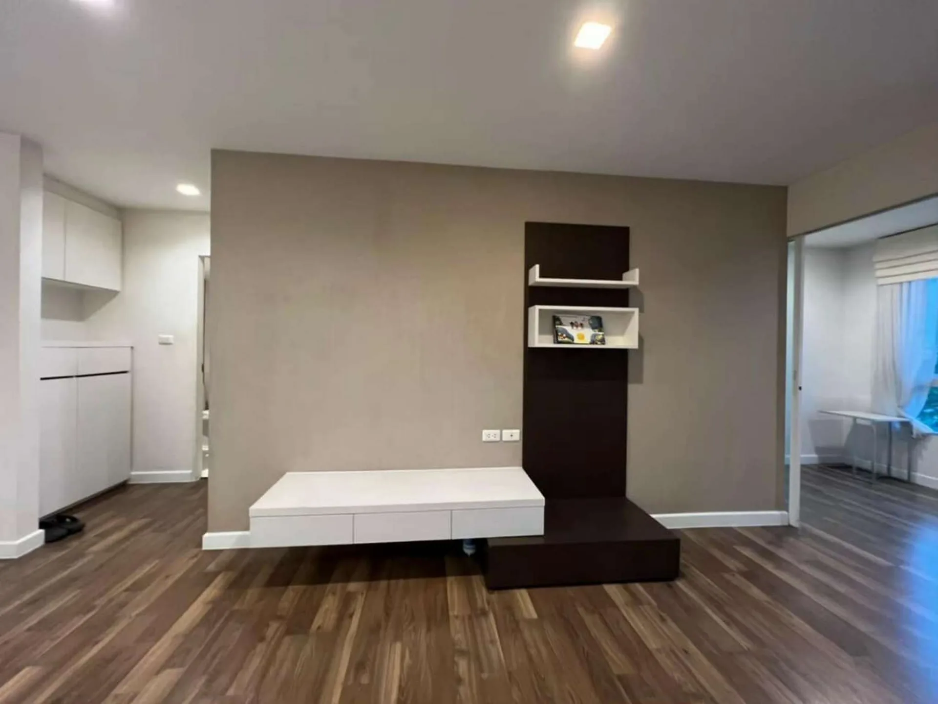 Property photos for The Room Sukhumvit 79