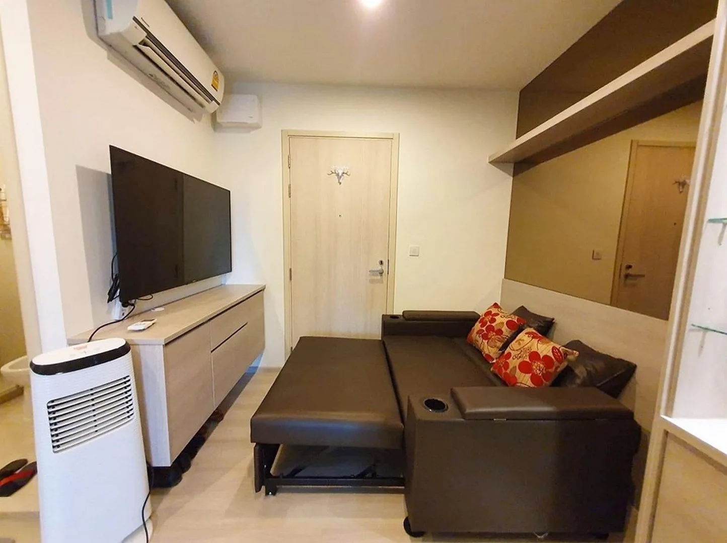 Property photos for Life Asoke