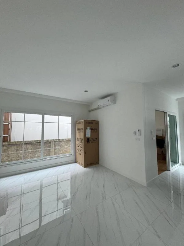 Property photos for Grandio Sathorn