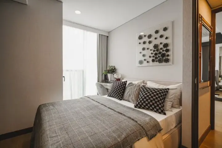 Property photos for Siamese Exclusive Queens