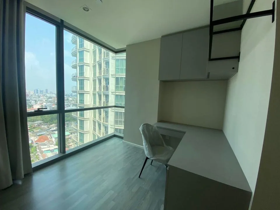 Property photos for The Room Sukhumvit 69