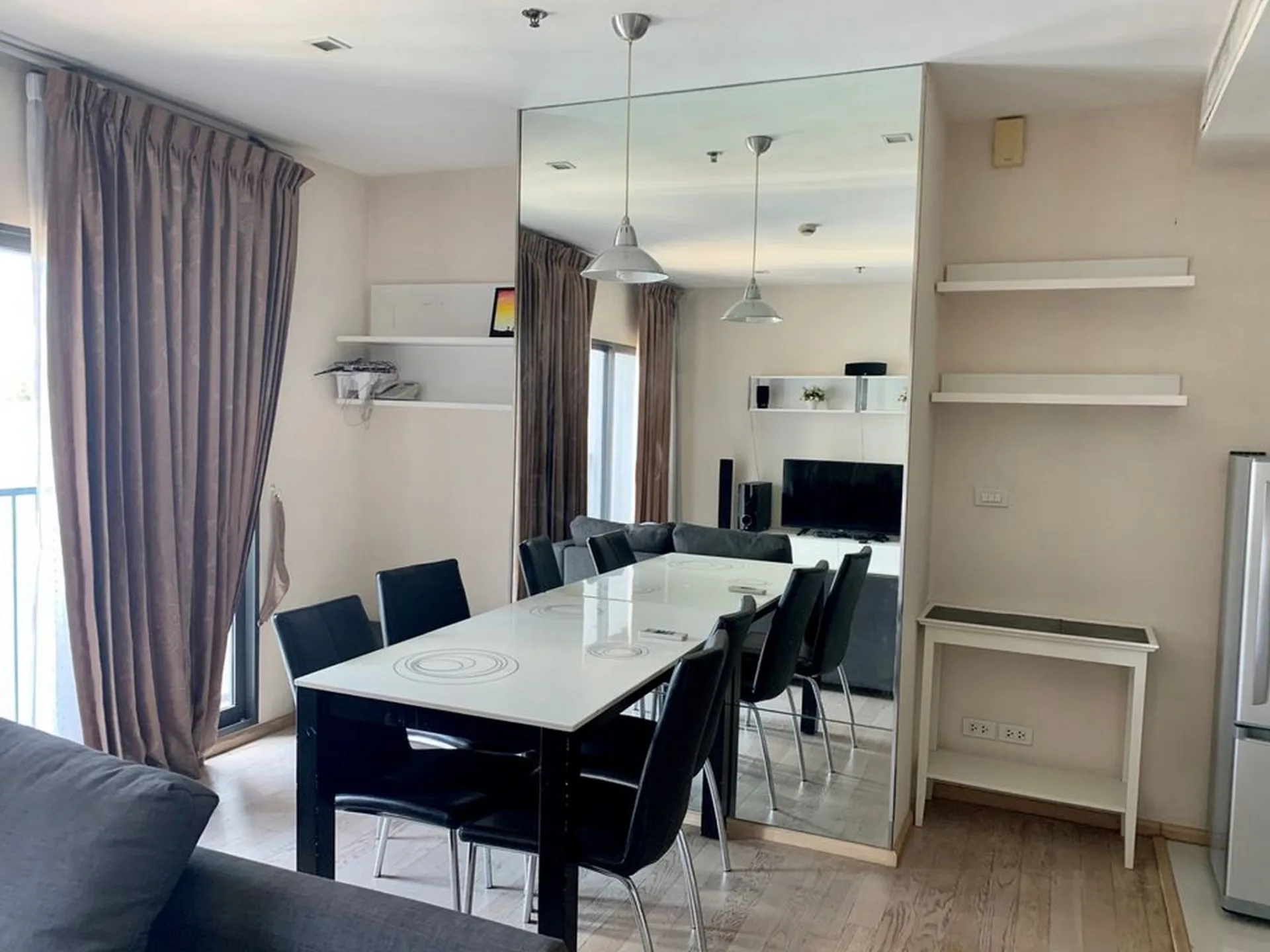 Property photos for Noble Remix
