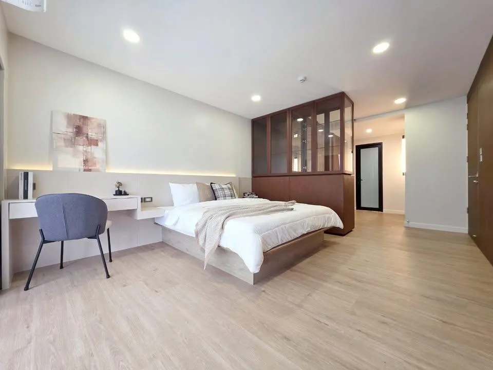 Property photos for Sathorn Park Place