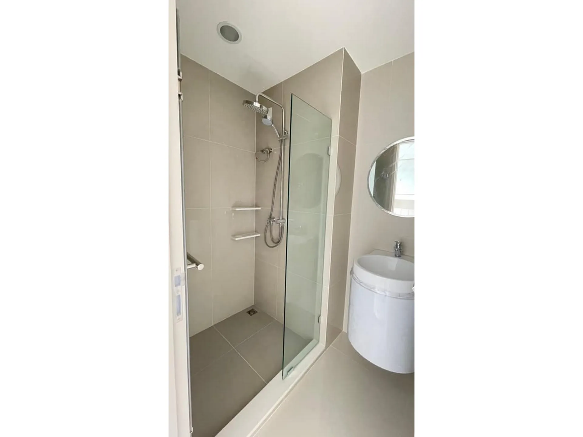 Property photos for Rhythm Asoke 2