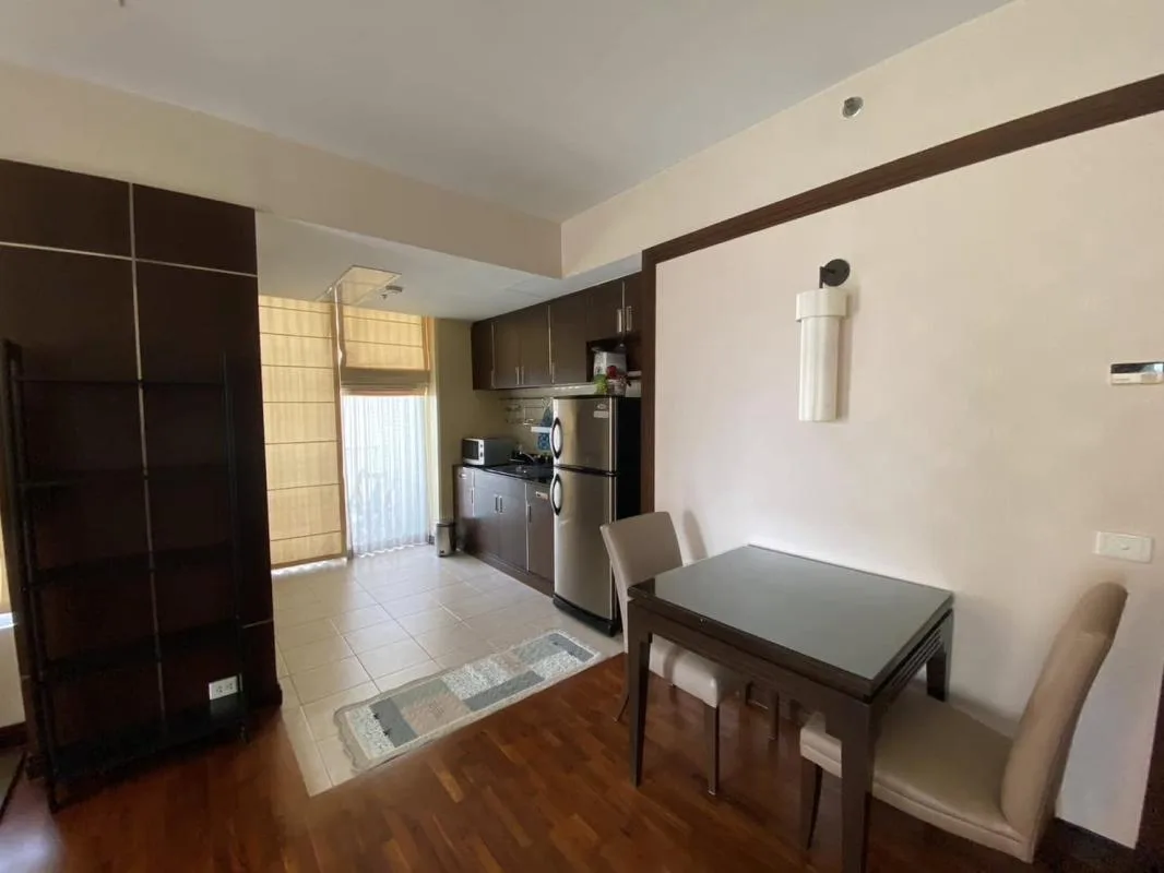 Property photos for Langsuan Ville