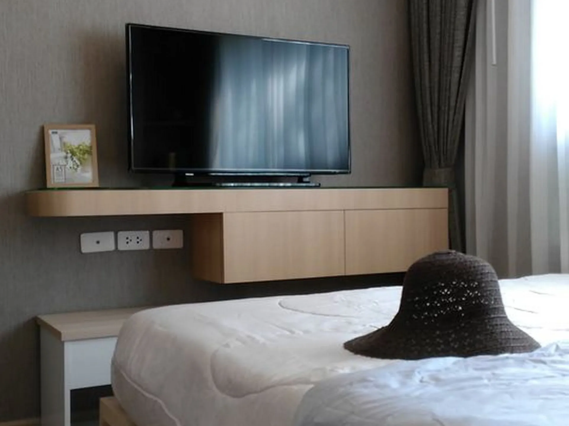 Property photos for Elio Del Ray