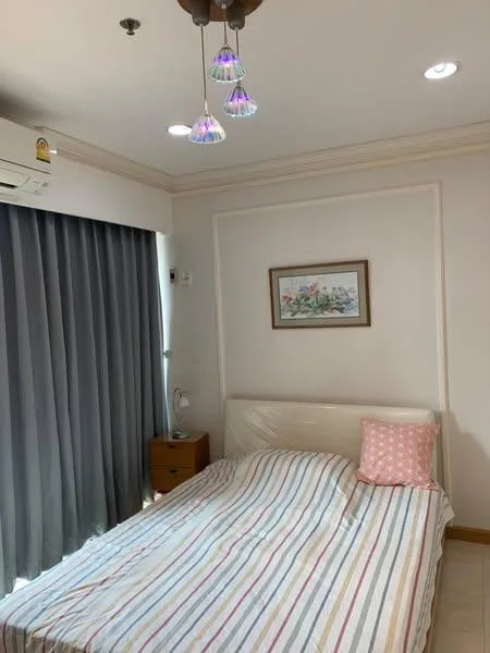 Property photos for Silom Grand Terrace