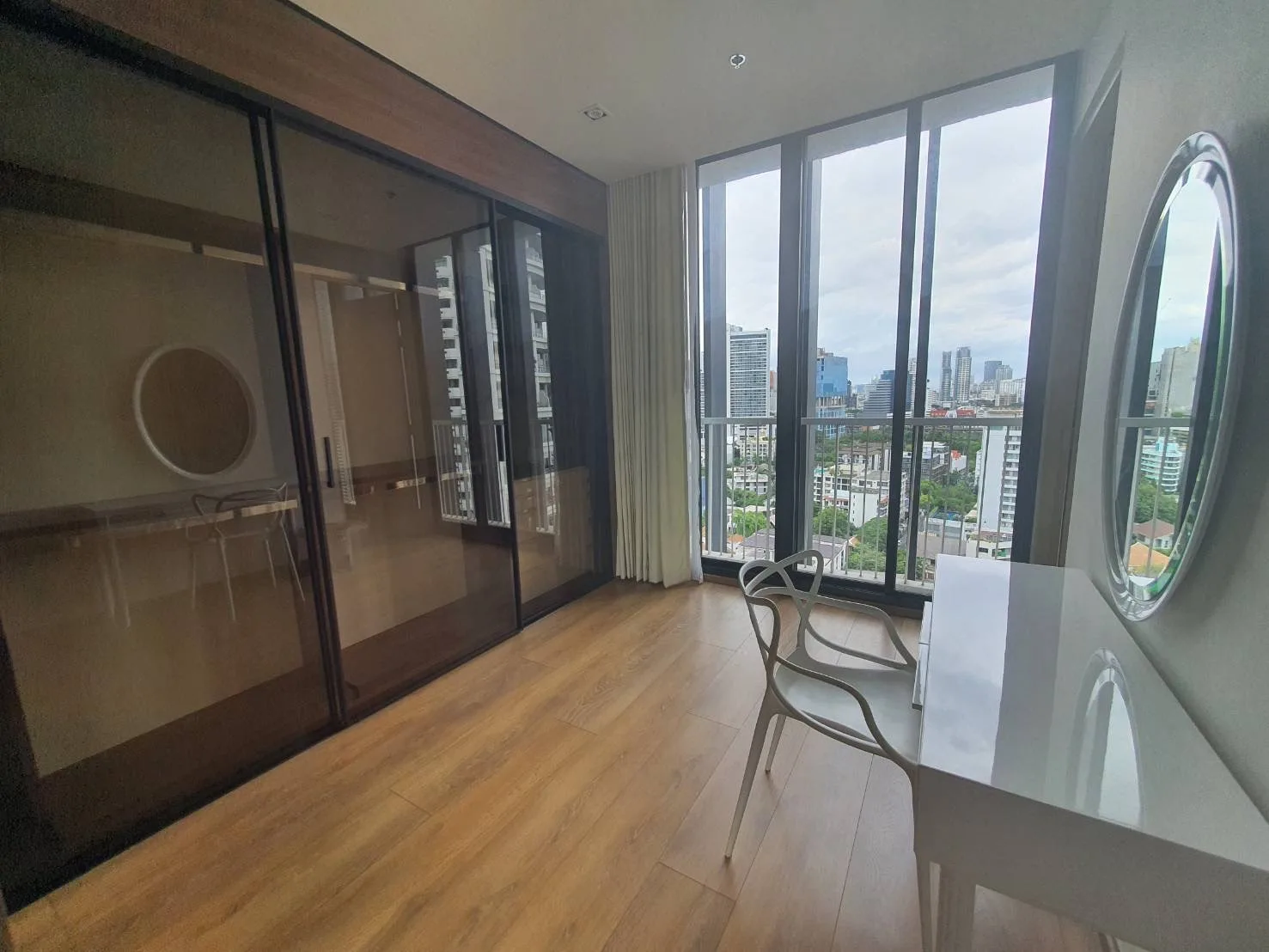 Property photos for Park Origin Phromphong
