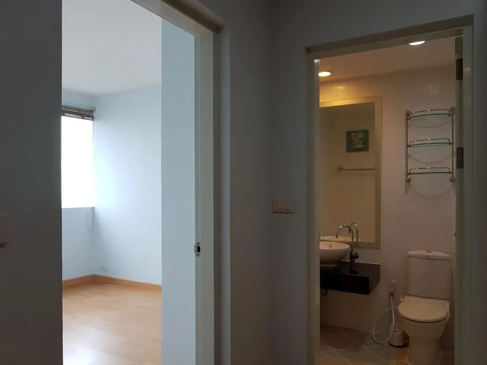 Property photos for St. Louis Grand Terrace
