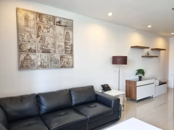 Property photos for Circle Condominium
