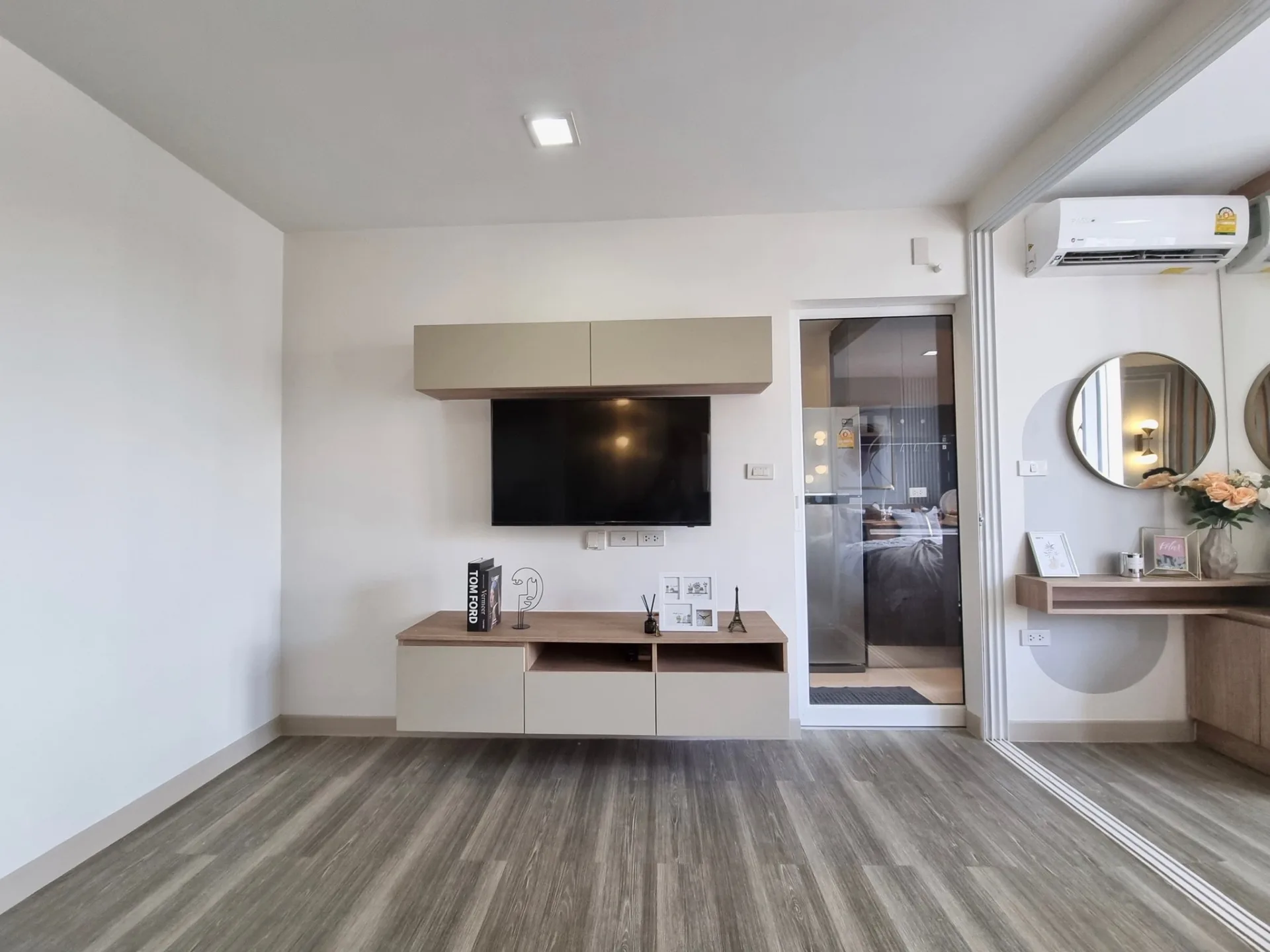 Property photos for Moniiq Sukhumvit 64