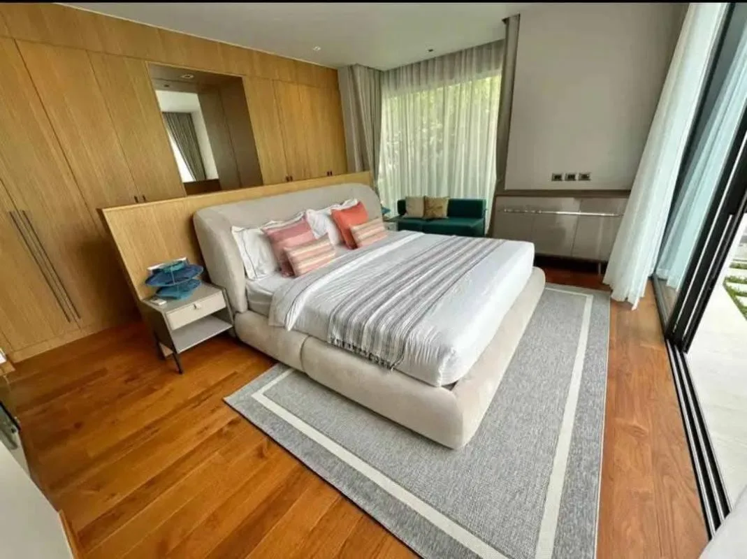 Property photos for Botanica Modern Loft