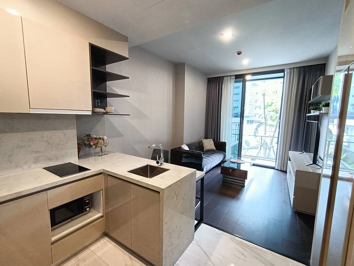 Property photos for Laviq Sukhumvit 57