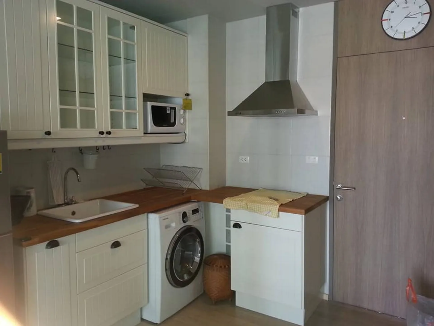 Property photos for Noble Refine