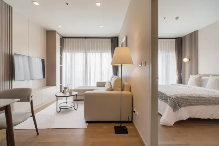 Property photos for Noble Reveal
