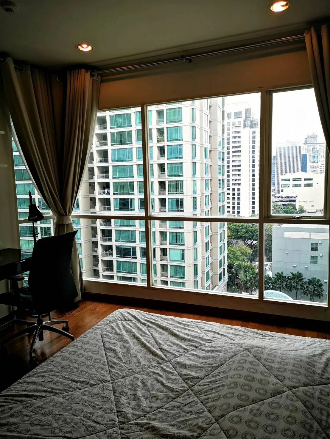Property photos for The Address Chidlom