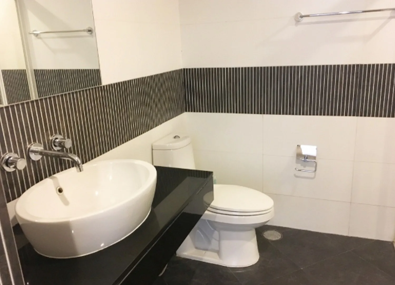 Property photos for Urbana Sathorn