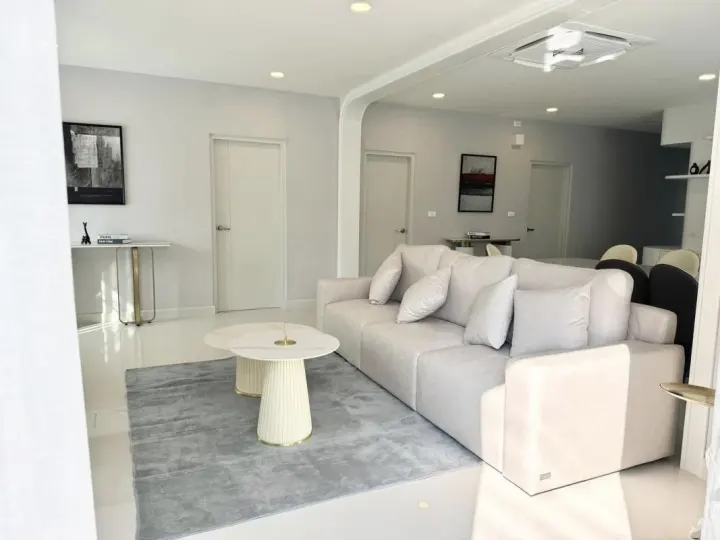 Property photos for Centro Bangna-wongwaen
