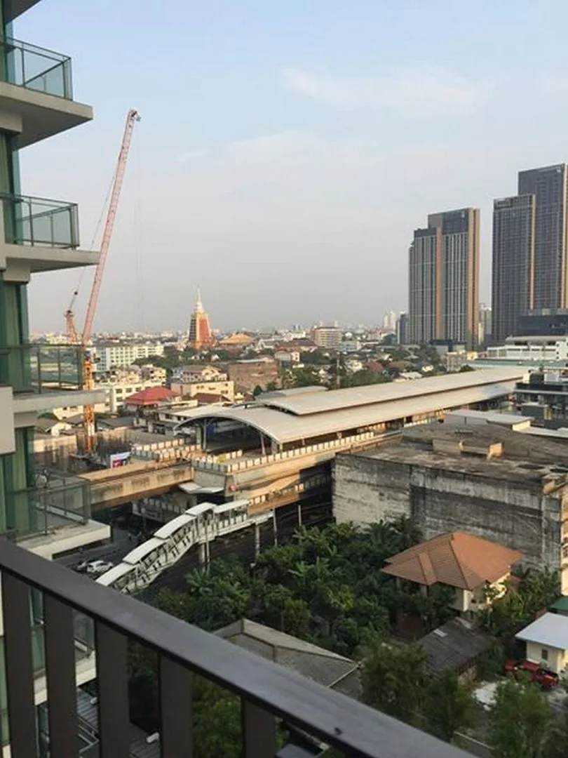 Property photos for The Room Sukhumvit 62