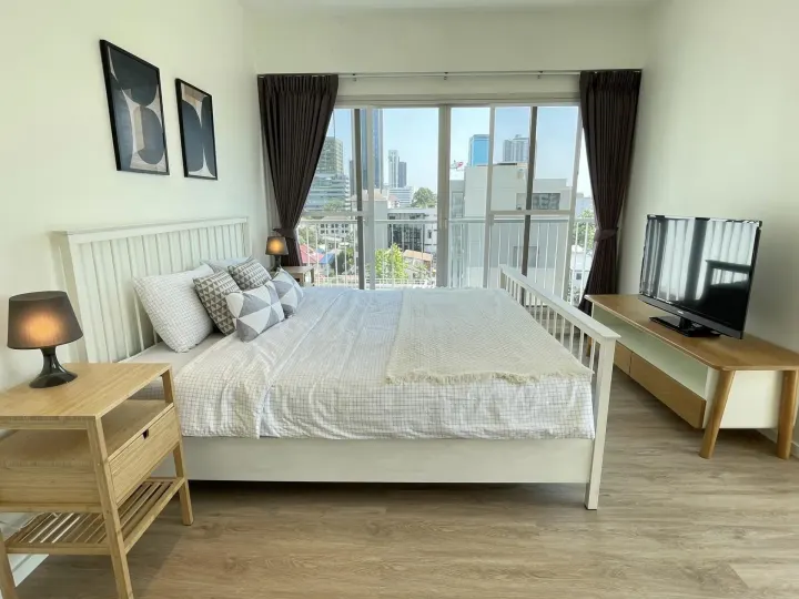 Property photos for Noble Ora