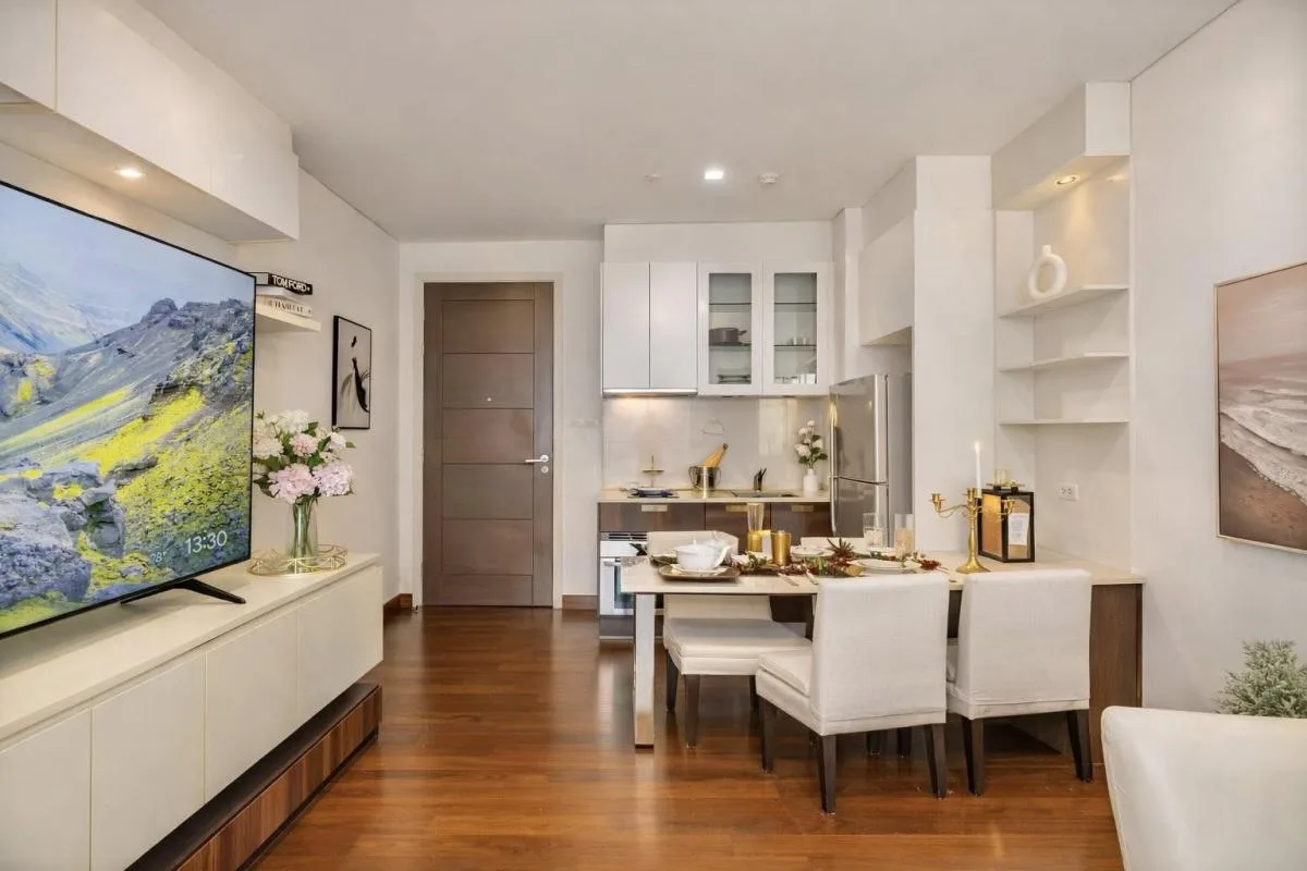 Property photos for Ivy Thonglor