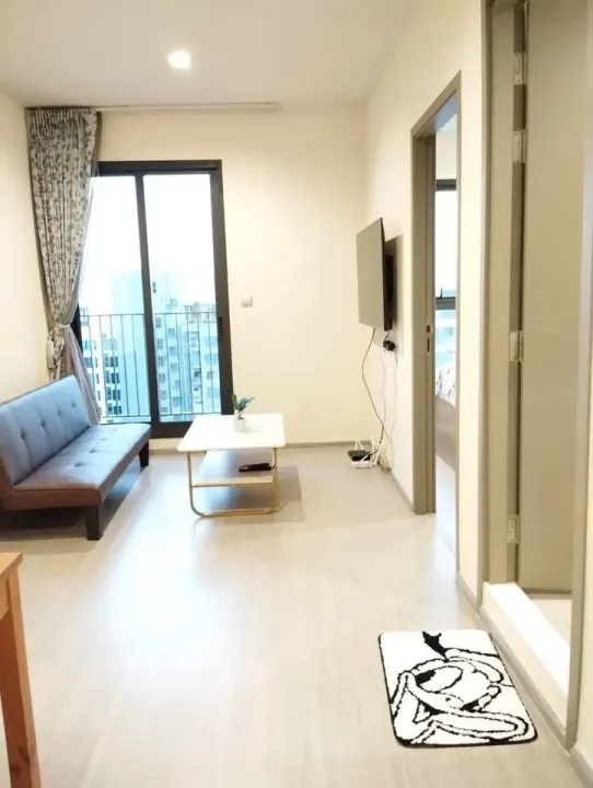 Property photos for Life Asoke Hype