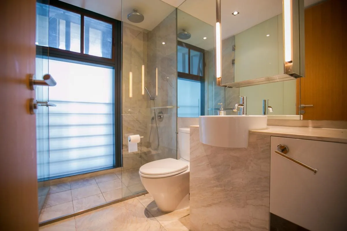 Property photos for The Met