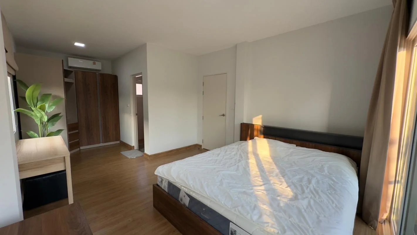 Property photos for Grande Pleno Mega Bangna